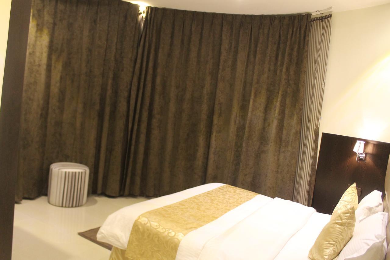 فندق دولف الرياض شارع العمرة Doolv Hotel エクステリア 写真
